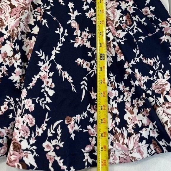 B. Darlin Navy Floral Halter Skater Dress Crochet Trim I56FJ478 Size 7/8 - Picture 7 of 9